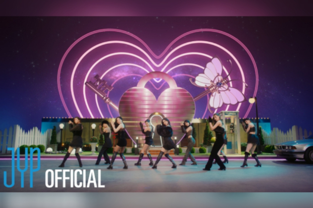 Moonlight Sunrise - TWICE