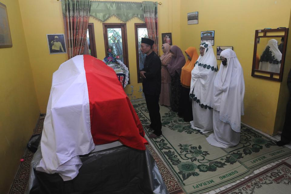 Tata cara dan niat sholat jenazah 