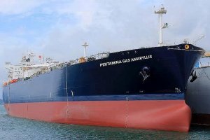 Kapal tanker gas super besar milik Pertamina menggunakan sistem dual fuel yang lebih ramah lingkungan.