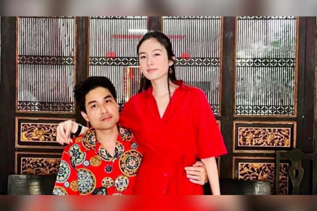 Nong Poy dan Oak Phakwa Hongyo