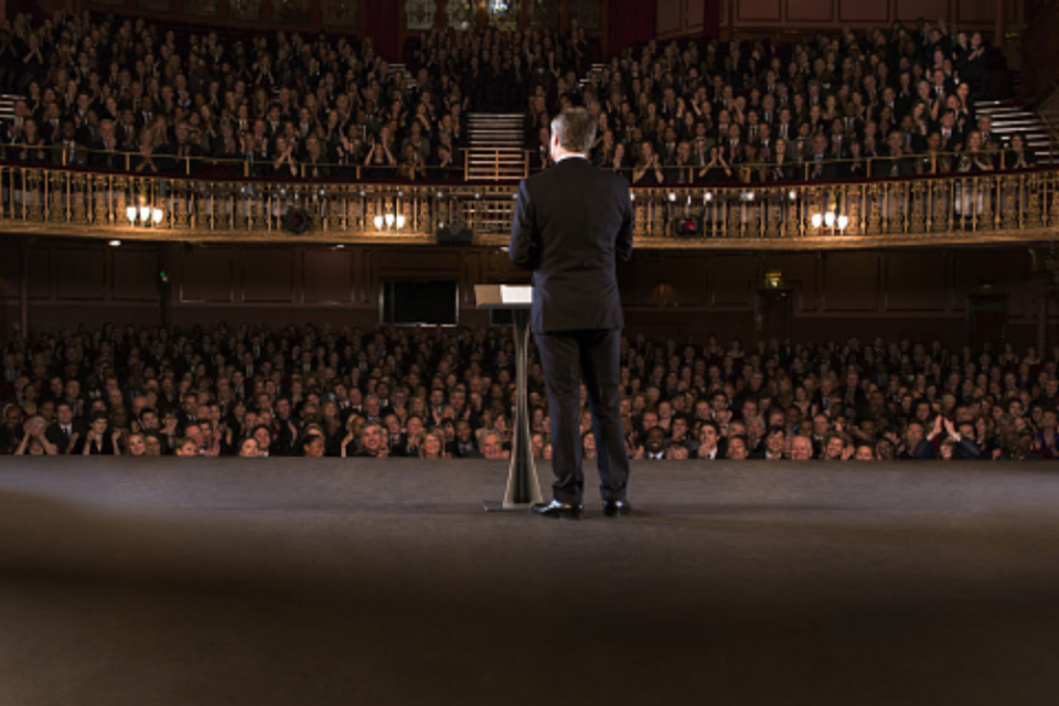 Contoh Pidato Bahasa Inggris tentang Pendidikan