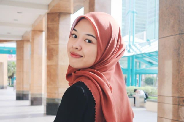 anastasia Adelline Jingga