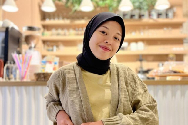 anastasia Adelline Jingga