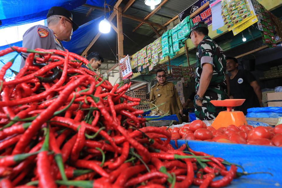 harga pangan, beras, ayam, inflasi, harga barang, harga