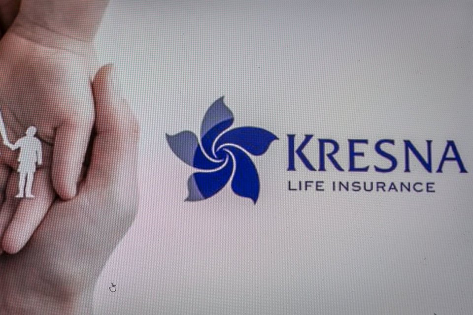 Kresna Life, asuransi, gagal bayar Kresna Life, OJK