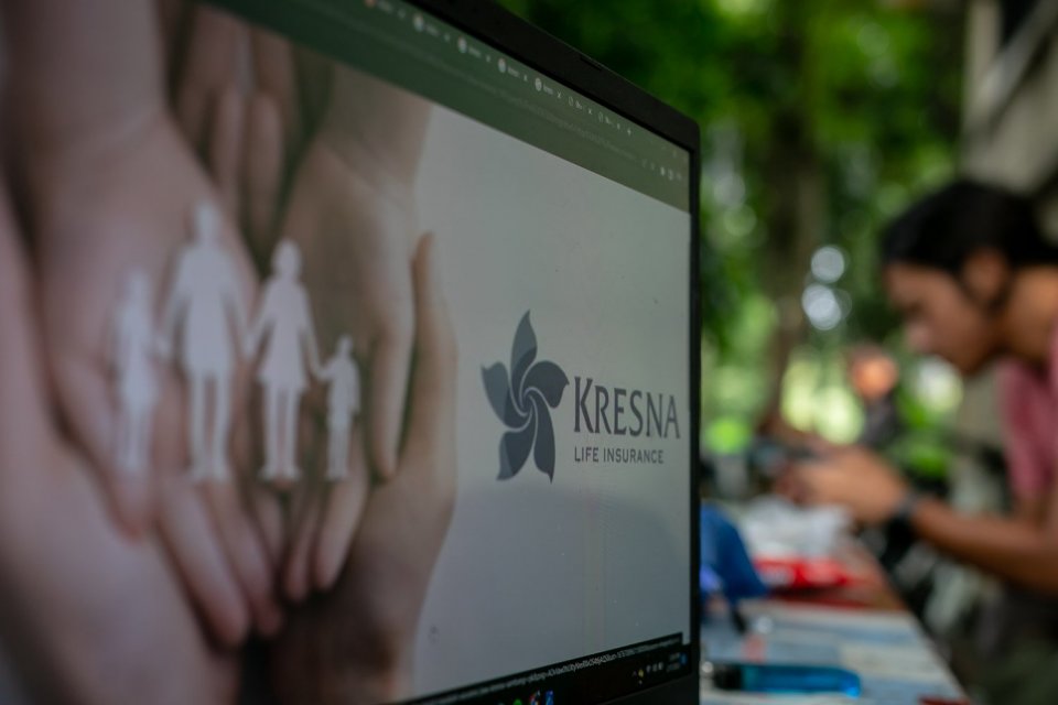 Logo asuransi Kresna Life. 