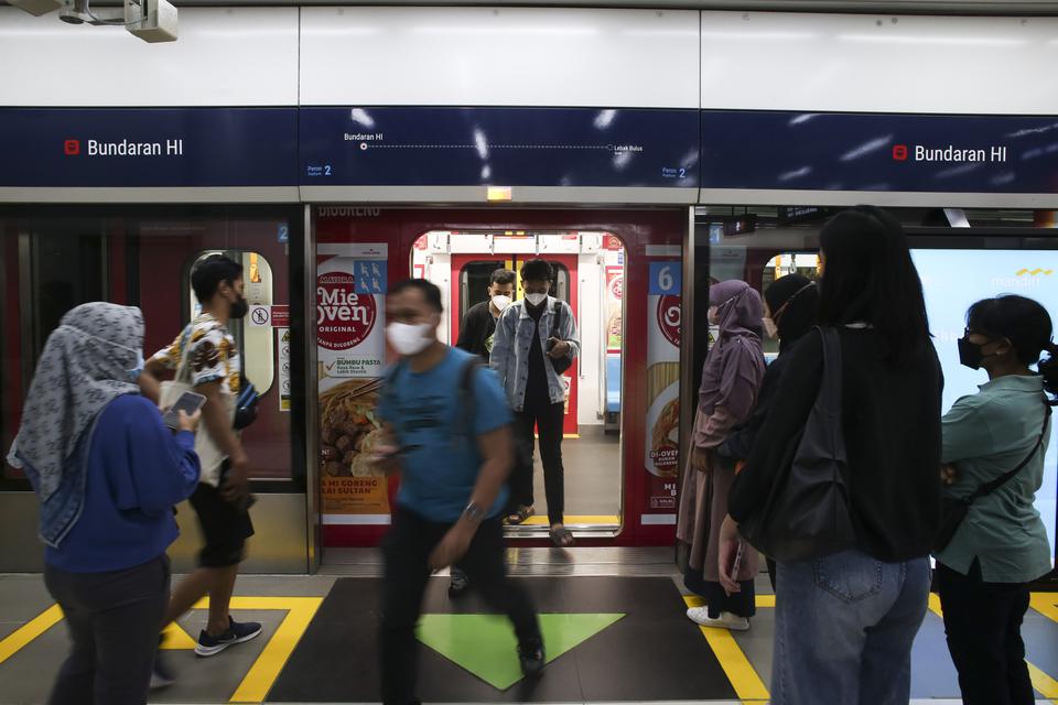 MRT, MRT Jakarta, penumpang MRT