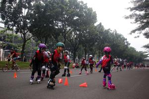 HARI BEBAS KENDARAAN BERMOTOR DI BINTARO