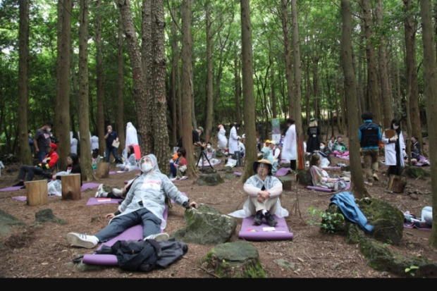 Ilustrasi Lomba Melamun