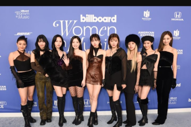 TWICE di Billboard Women In Music 2023