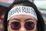 AKSI TUNTUT SAHKAN RUU PPRT