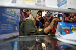 PELAYANAN JARINGAN SELULER HINGGA KE PELOSOK