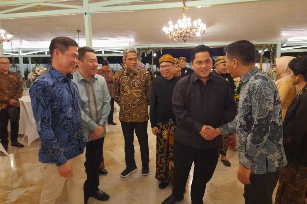 Menteri BUMN Erick Thohir Hadiri Acara Katadata CEOs Mangkunegaran Royal Diner. Minggu (19/3/2023). 