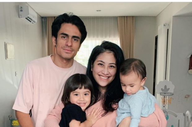 Keluarga Gadis Sadiqah