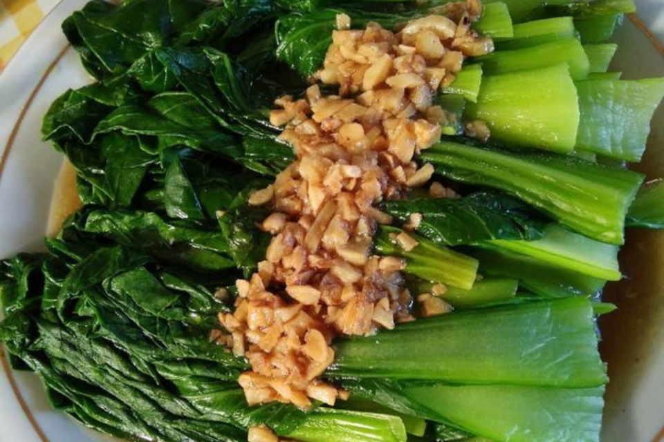 Menu sahur sederhana dan praktis.