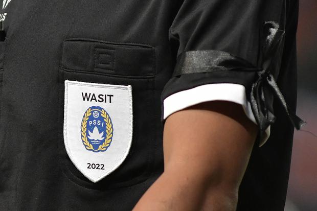 wasit, gaji wasit, sepak bola, gaji