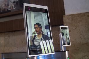 LAYANAN PEMINDAIAN WAJAH DI STASIUN YOGYAKARTA