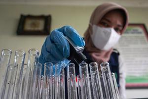 UJI LABORATORIUM BAHAN MAKANAN BERBAHAYA