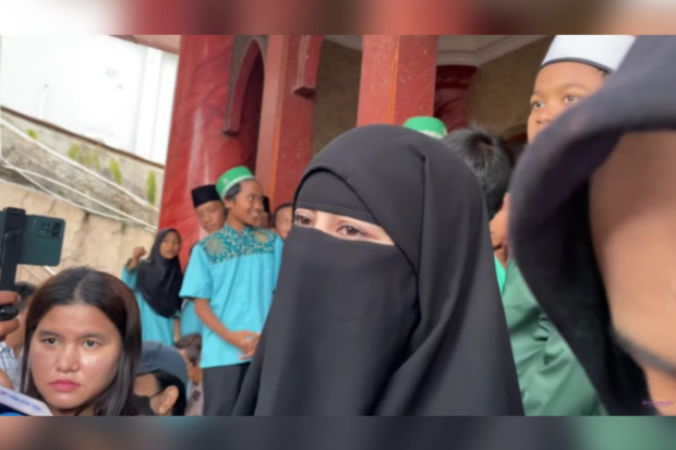 Umi Pipik bahas curhatan Irish Bella soal Ammar Zoni