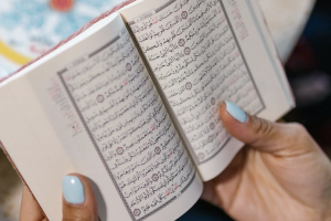 Hukum Bacaan Idgham Bighunnah 