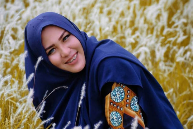 Mira Hayati