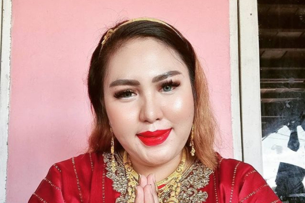Mira Hayati