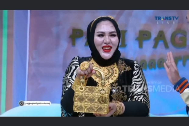 Mira Hayati