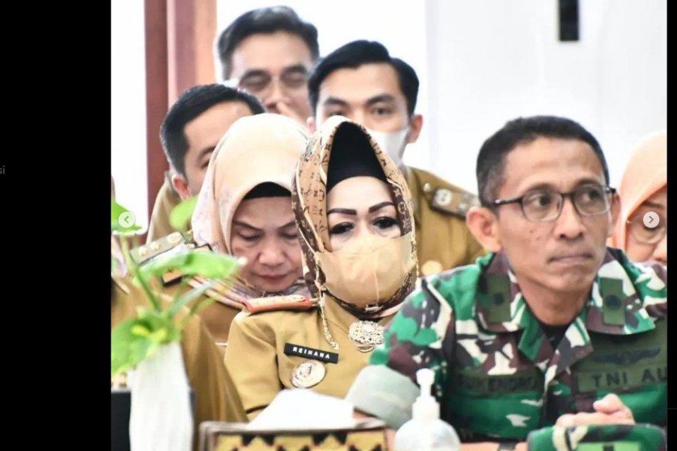 Kadinkes Lampung Reihana menjalani pemeriksaan kedua kali di KPK. 