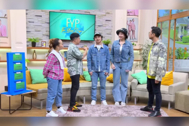 Bastian Steel dan Sitha Marino