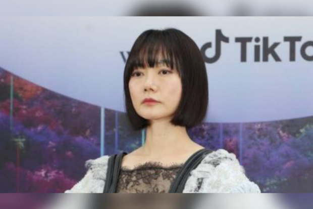 Bae Doona di Baeksang Arts Awards 2023
