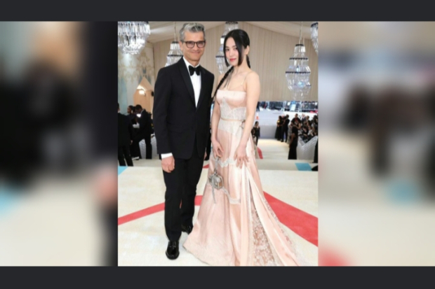 Song Hye Kyo dan CEO Fendi Serge Brunschwig