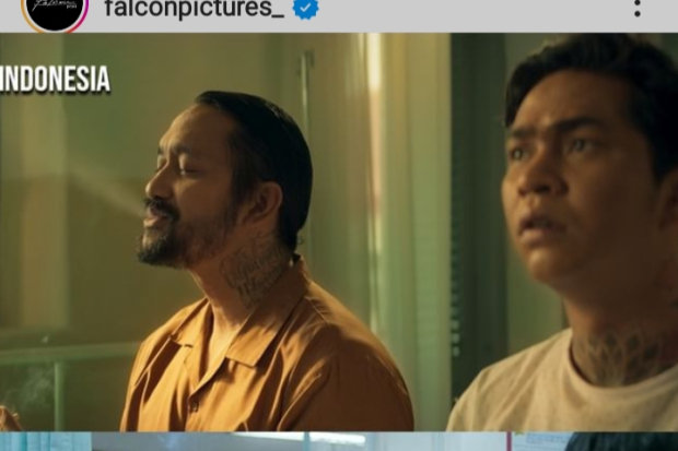 Film Hello Ghost Indonesia