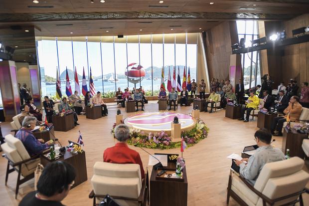Suasana Retreat Session KTT ke-42 ASEAN, di Labuan Bajo, NTT, Kamis (11/5/2023).POOL/