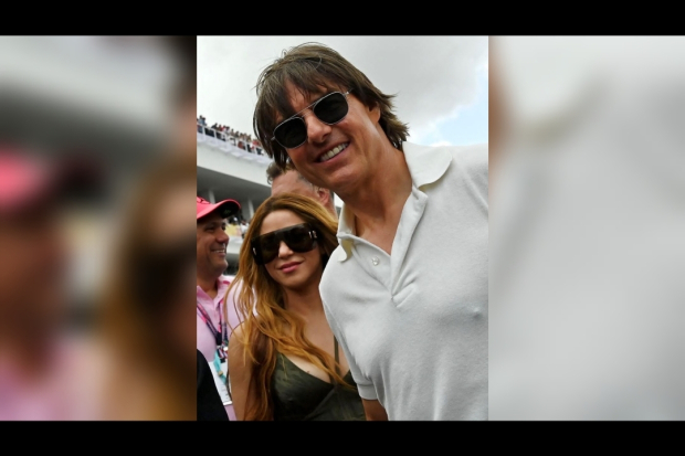 Shakira dan Tom Cruise