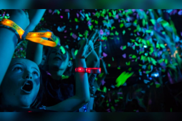 Xylobands di konser Coldplay