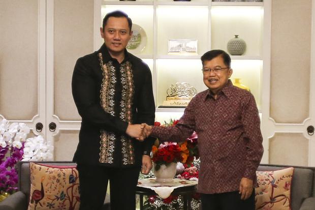 Jusuf Kalla Bertemua Agus Harimurti Yudhoyono