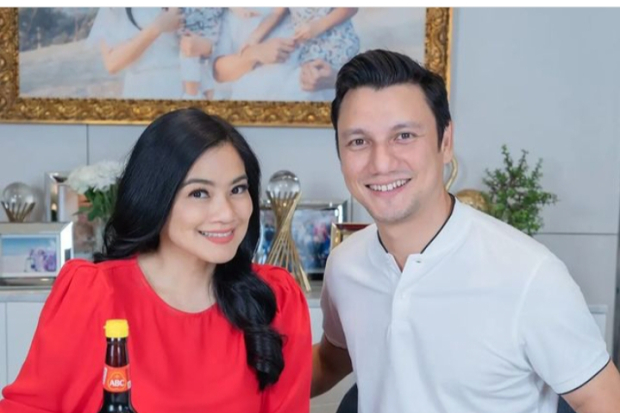 Titi Kamal dan Christian Sugiono