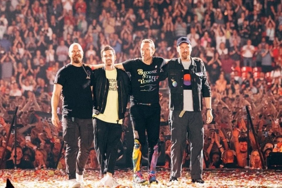 Konser Coldplay di Inggris.