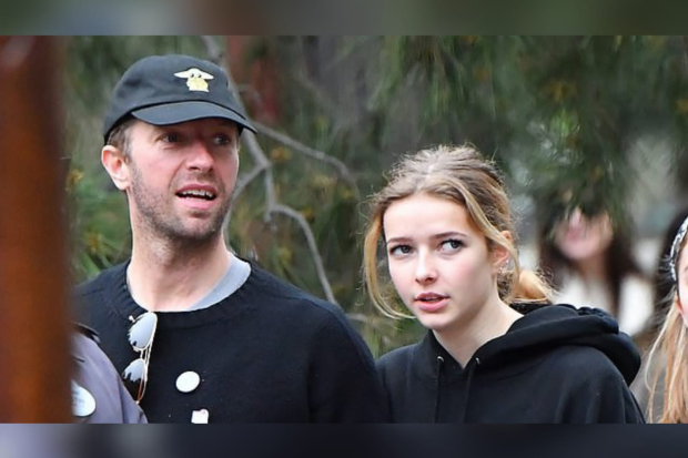 Apple Martin dan Chris Martin