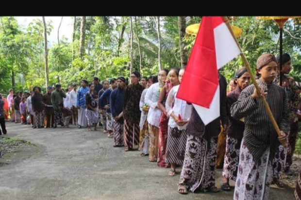 Kirab Agung Amisa Puja
