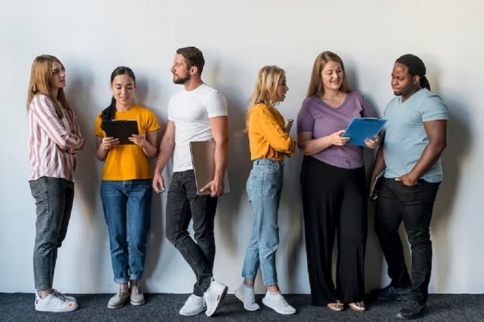 Contoh Paradigma Fakta Sosial