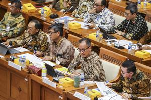 Rapat kerja Menteri Perindustrian bersama Komisi VII DPR