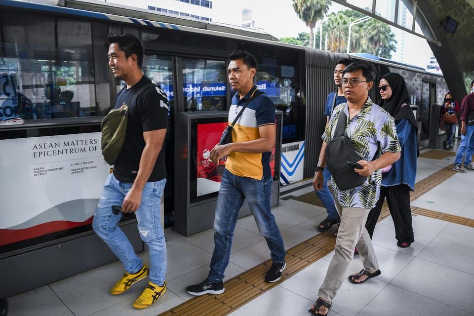 mrtjakarta, transjakarta, hut jakarta