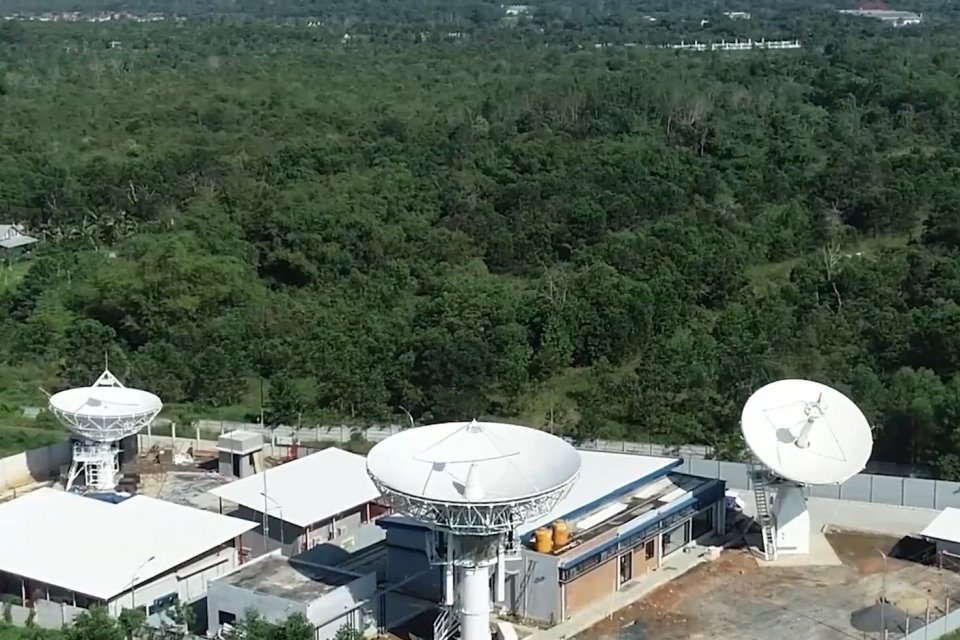 Stasiun Bumi Satria-1