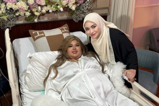 Shindy Samuel dan Nathalir Holscher