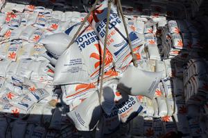 Kedatangan beras impor di Pelabuhan Malahayati