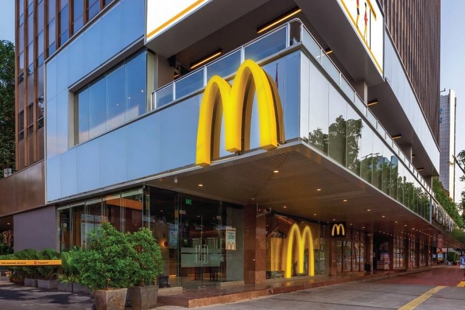 Penampakan gerai McDonald Thamrin dengan desain baru, yang kembali dibuka pada 1 Juli 2023.