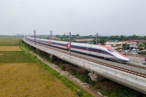 Kereta Penumpang KA Cepat relasi Jakarta-Bandung Mulai Diuji Cobakan