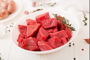 Ilustrasi, daging merah, yang merupakan salah satu bahan makanan yang tidak boleh dikonsumsi oleh penderita kolesterol.