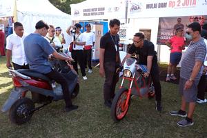 Sosialisasi Program Konversi Sepeda Motor Listrik di Bali